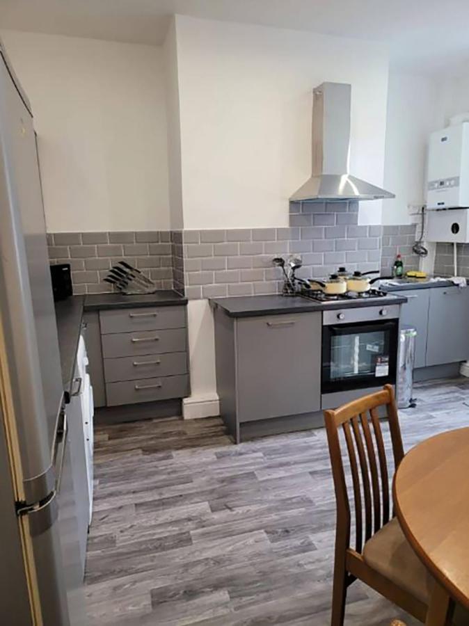 Double Bed L1 Burnley City Centre Экстерьер фото