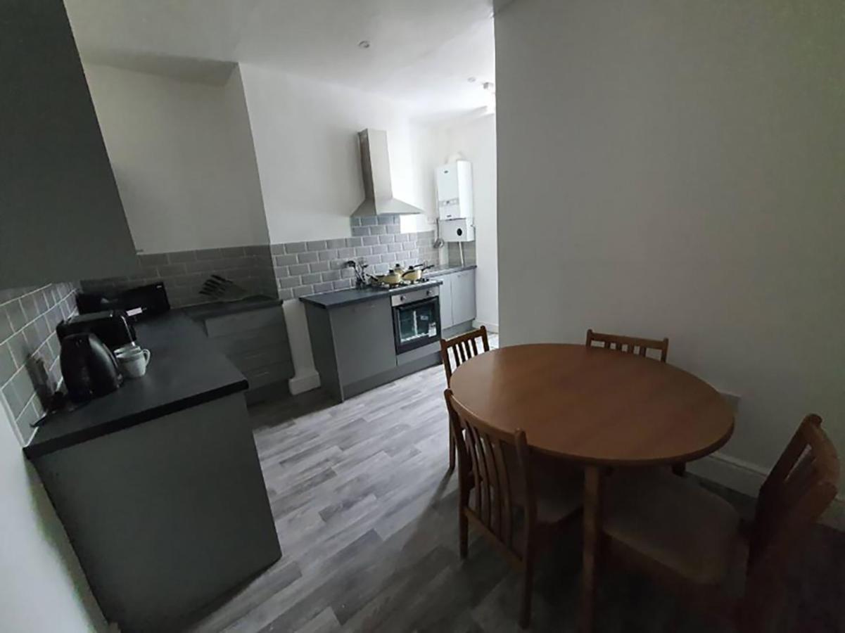 Double Bed L1 Burnley City Centre Экстерьер фото